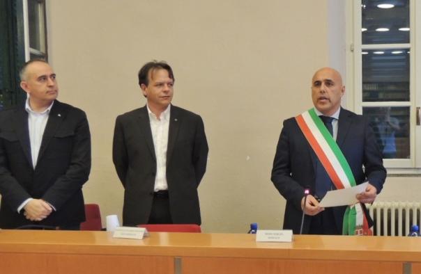 Primo Consiglio comunale, partenza con il botto (FOTOGALLERY)