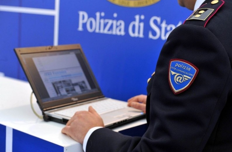 Cancellati ad agosto 4500 falsi negozi online