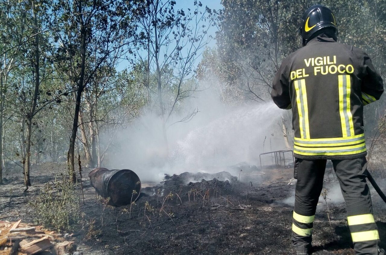 Incendio a Cerano