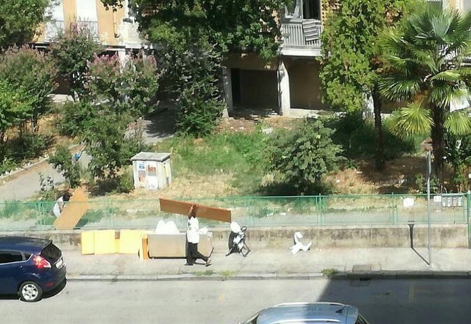 Rifiuti: scoperta la discarica a cielo aperto