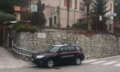 Ruba le offerte in chiesa, denunciato