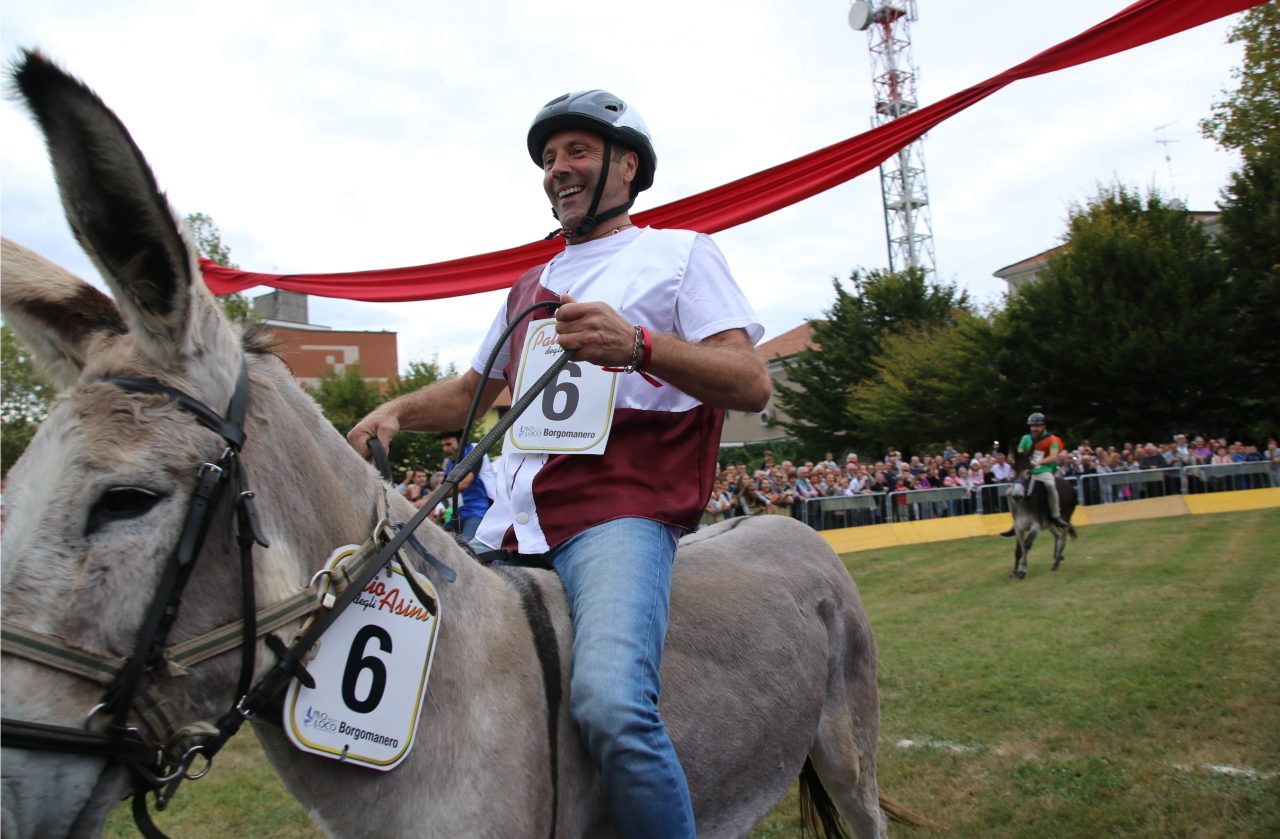 Borgomanero: San Bartolomeo vince il palio dei Snitti