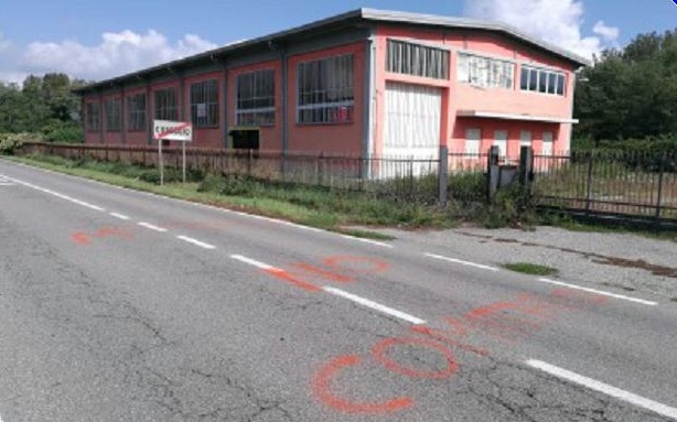 Borgomanero: scritte contro la sede dell’associazione islamica