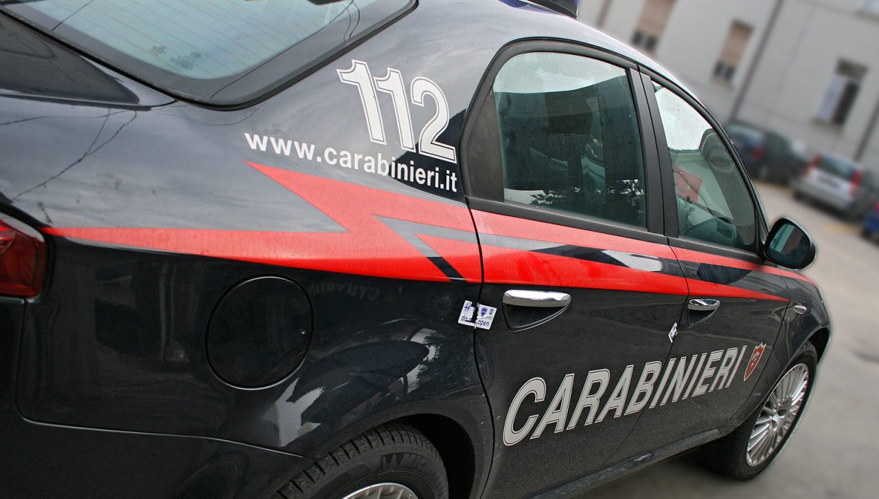 Denunciata la scippatrice dell’abbraccio