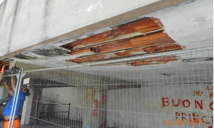 Segnalano una situazione a rischio il terzo giorno di scuola: chiusa la rampa