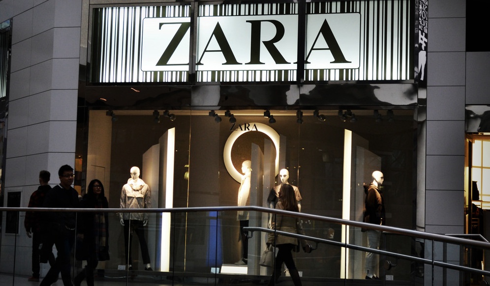 Sul cellulare arriva la truffa di Zara: attenzione. Ecco di cosa si tratta