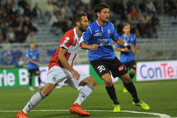 A questo Novara manca solo il gol
