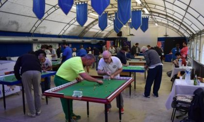 Altro che videogame: a Borgomanero ecco i patiti del subbuteo (fotogallery)