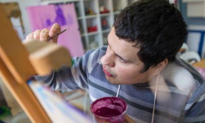 Arte, uva e fantasia: così si raccolgono fondi per il centro diurno disabili