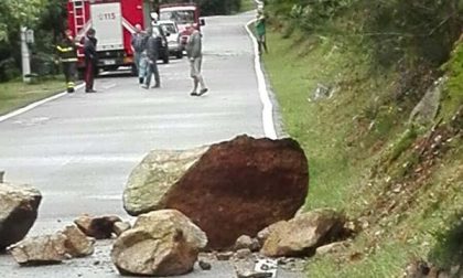 Pella: caduta massi sulla provinciale per il maltempo