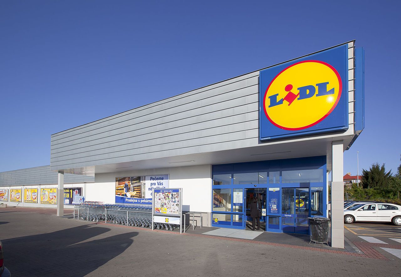 Lidl e sindacati si incontrano in Prefettura dopo la tragedia del sindacalista ucciso