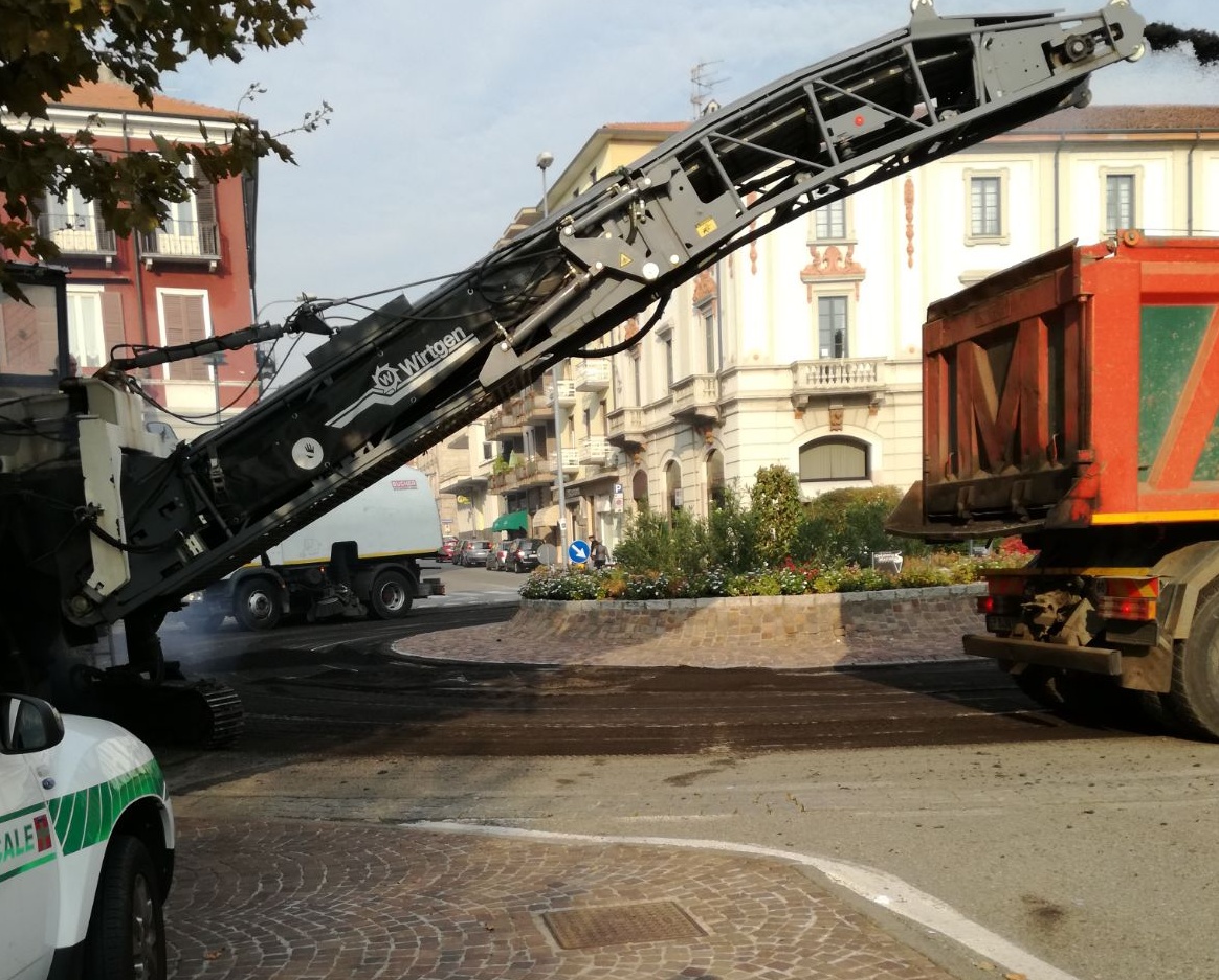 Arona: viabilità modificata in centro