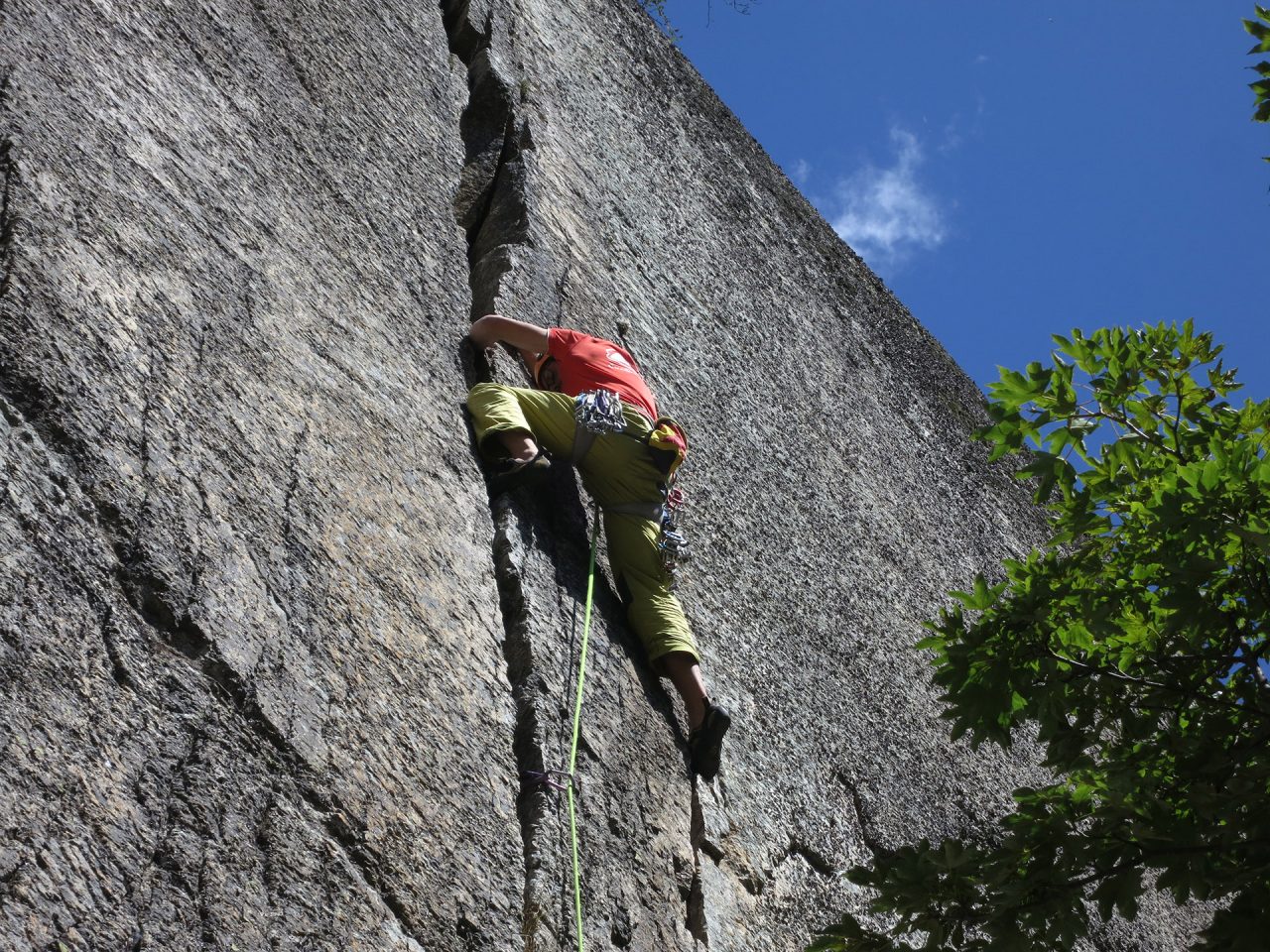 Muore arrampicatore: tragedia in parete