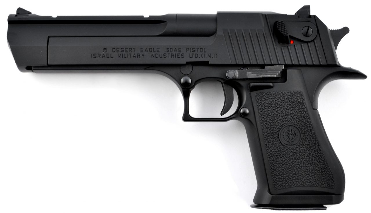 Due uomini ricercati in tutto il Piemonte per omicidio