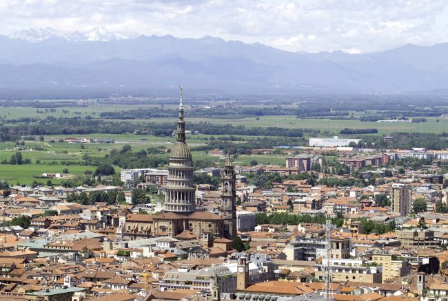 Novara scende nella classifica di Legambiente: peggiorano i dati su aria, acqua e verde pubblico