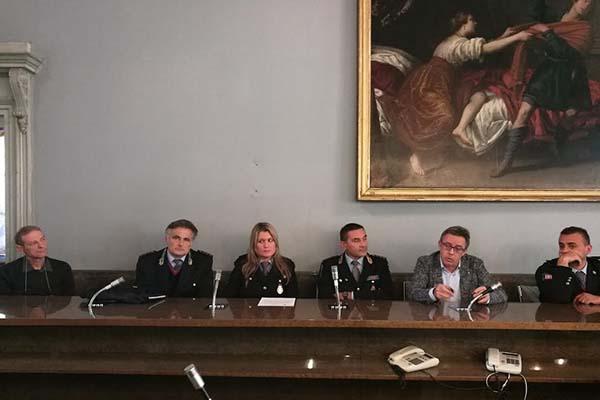 A scuola con i vigili per capire l’importanza del rispetto delle regole