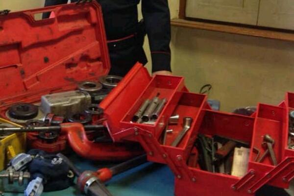 In due in manette per furto aggravato