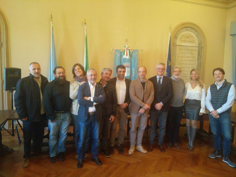 Besozzi visita Meina e chiude il tour della Provincia