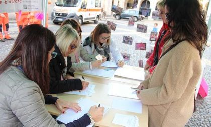 Ottobre Rosa Lilt, 170 visite senologiche in piazza a Novara