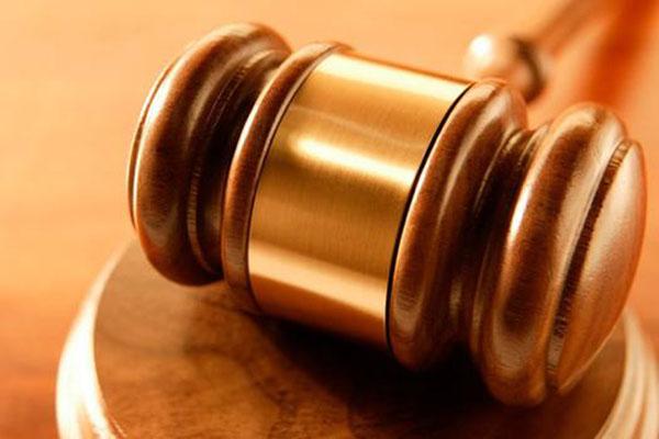 Soccorsi pilotati in A4: condannato a 15 anni e mezzo un agente della stradale