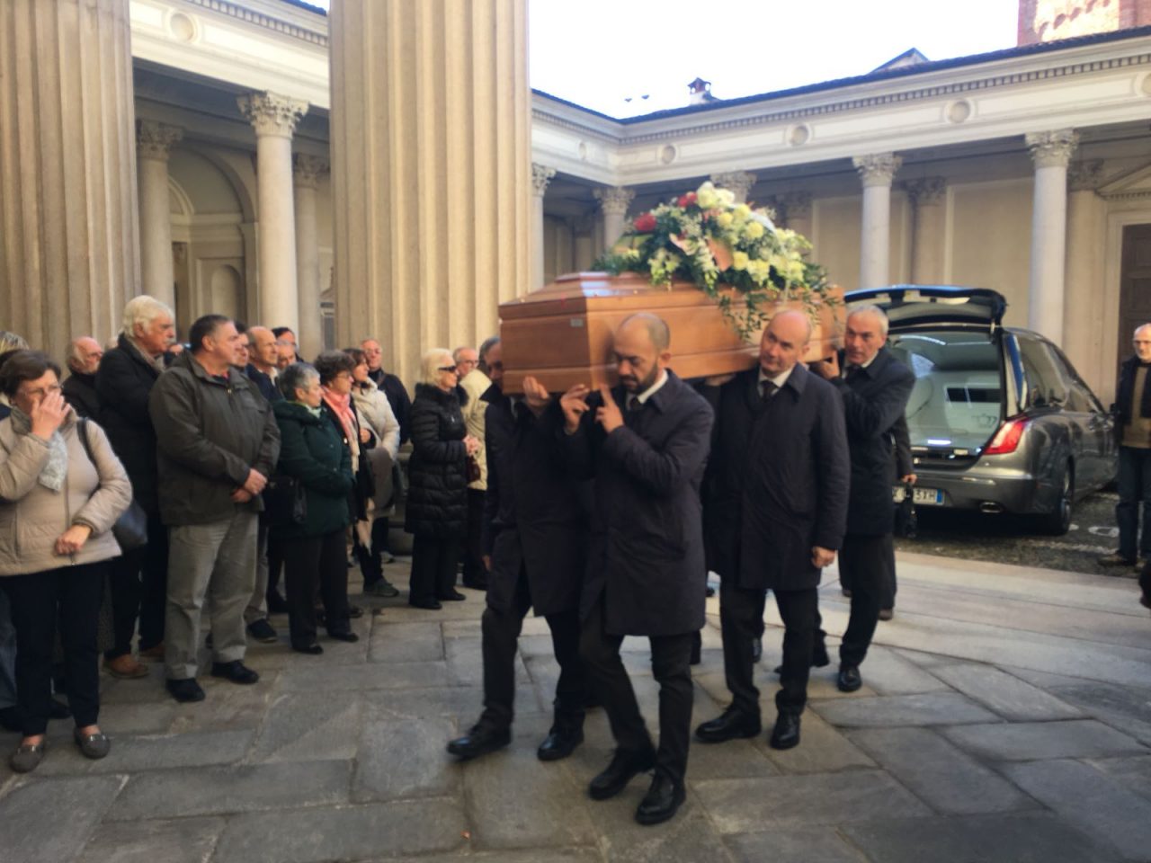 Re Biscottino VIDEO e FOTO del funerale