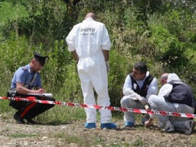 Faida mafiosa dietro il cadavere putrefatto in valigia