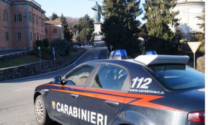 Arrestato con 200 grammi di marijuana in auto