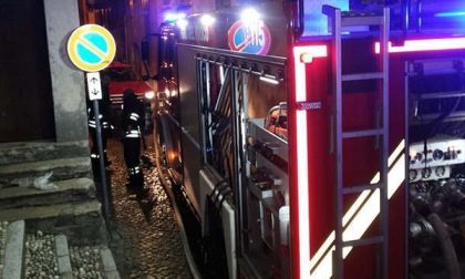 Casa distrutta dalle fiamme, Gozzano si mobilita