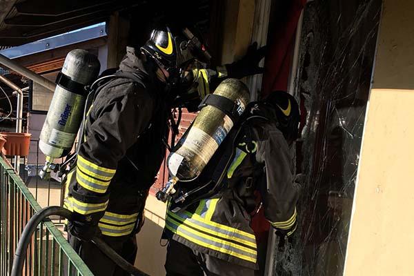 Fiamme in un’abitazione di Casaleggio