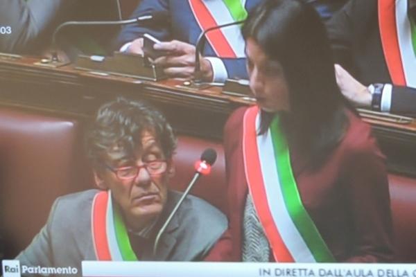 Il primo cittadino di Orta al fianco di quello di Roma