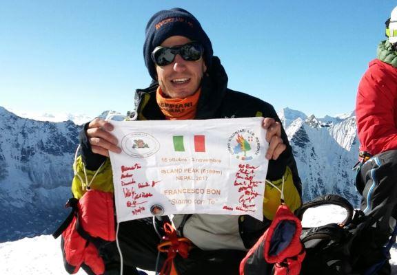 Il tricolore di Invorio svetta sull’Himalaya