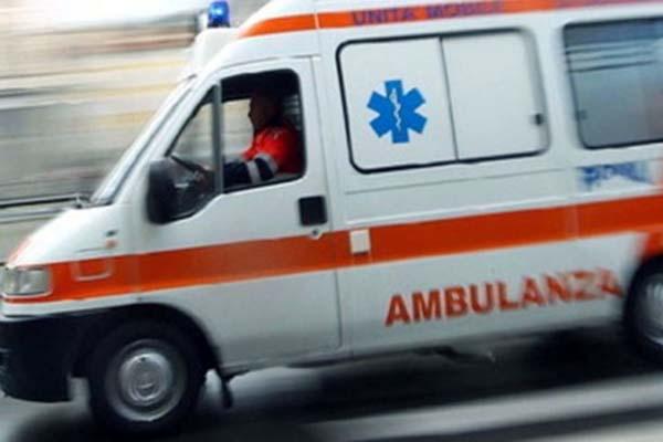 Donna investita in via Mameli a Novara: è grave