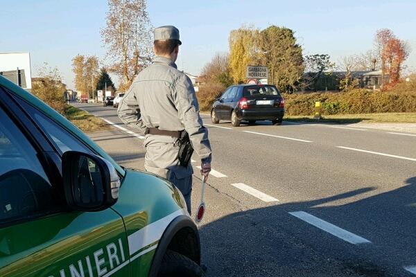 Invorio: sigilli a un cantiere