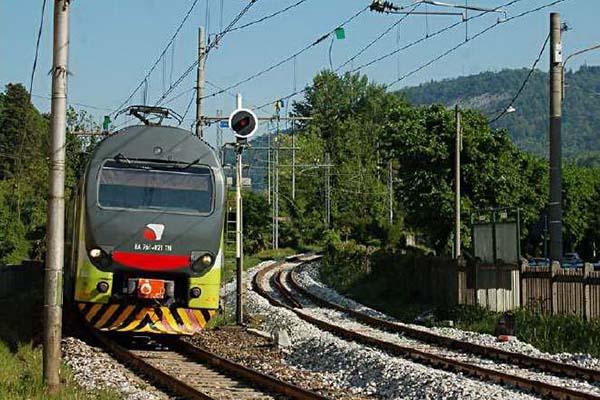 Rfi annuncia diverse interruzioni sulle linee ferroviarie nel Novarese