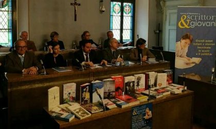 Scrittori&Giovani 2017, si inizia il 15 novembre con Clara Sánchez