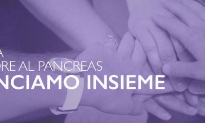 Tumore pancreas Arona accende una luce viola