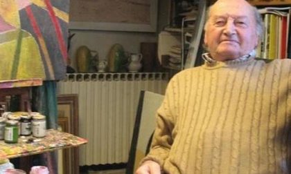 Tra le botti l’albero di Natale creativo in memoria di Mauro Maulini
