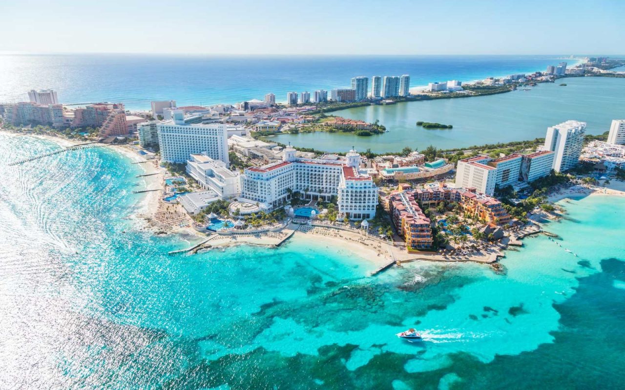 8.500 euro al mese per fare il turista a Cancun