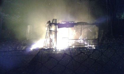 Grosso incendio a Gozzano, l'allarme nei boschi