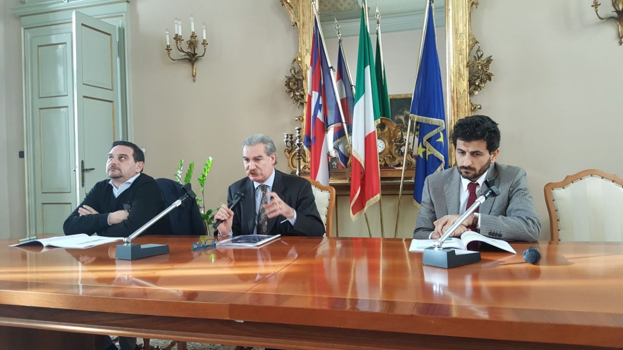 Gestione immigrati Novara: “Rapporti difficili con i comuni”