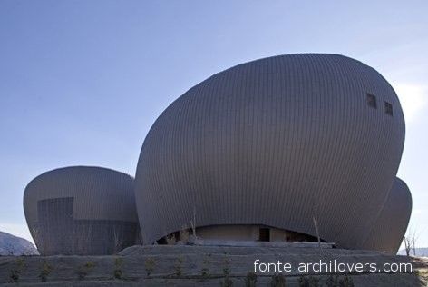 Sgarbi inserisce Il Maggiore fra le “Brutture d’Italia”