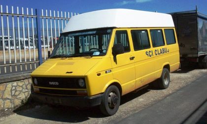 Bambino chiuso nello scuolabus a Castelletto sta bene