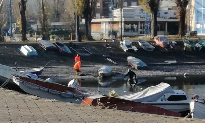 Recupero copertoni nel lago ad Arona