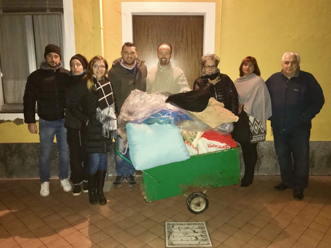 Canile Enpa Novara: consegnati cibo e coperte