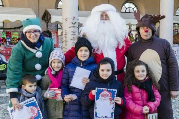 A Galliate riapre il magico villaggio di Babbo Natale i