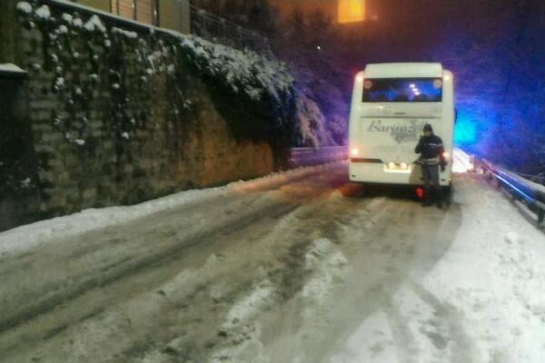 Disagi per la neve nella provincia di Novara