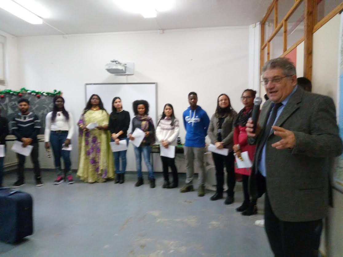 Visita natalizia al centro provinciale istruzioni adulti dell’assessore Bongo