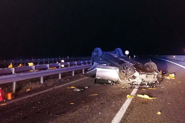Incidente a Castelletto sabato sera: sul posto i Vigili del fuoco