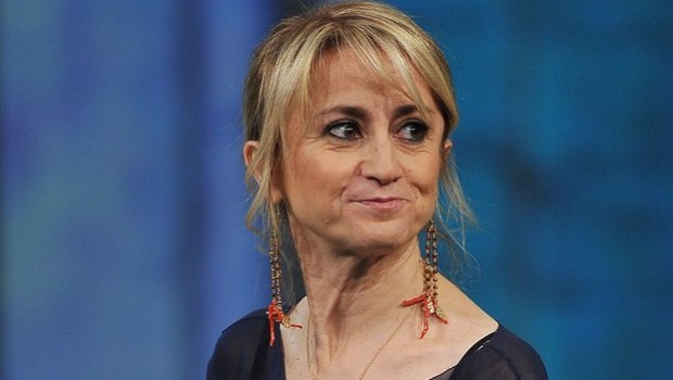 Luciana Littizzetto ospite a Novara: sui social accoglienza gelida