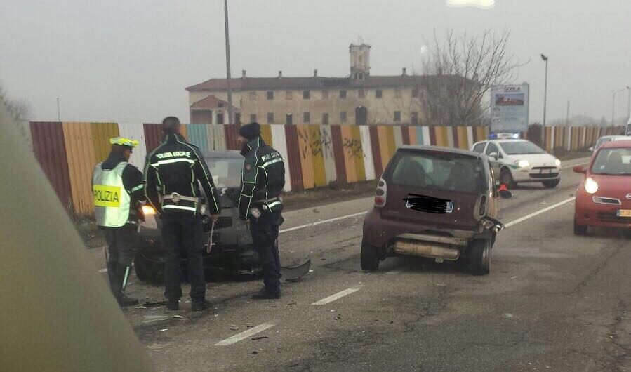 Grosso incidente fra Trecate e Novara: traffico in tilt